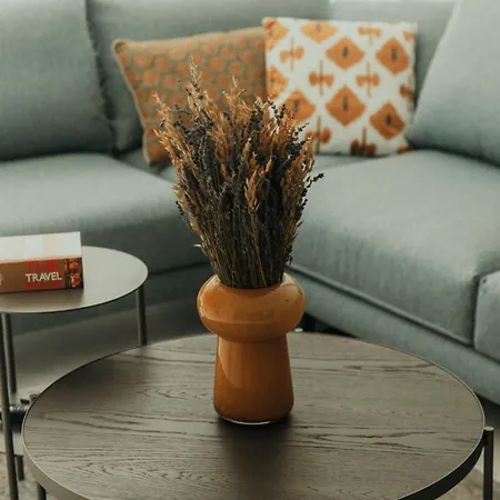 Athenian Essence By Mgm Residencies *