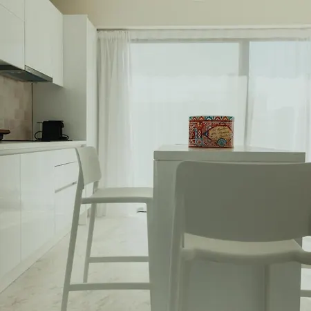 Apartment Athenian Essence By Mgm Residencies *
